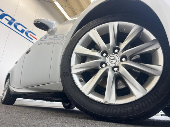 2013 Lexus IS DBA-GSE30 (UW-6a223e2b5ed6a)[8]