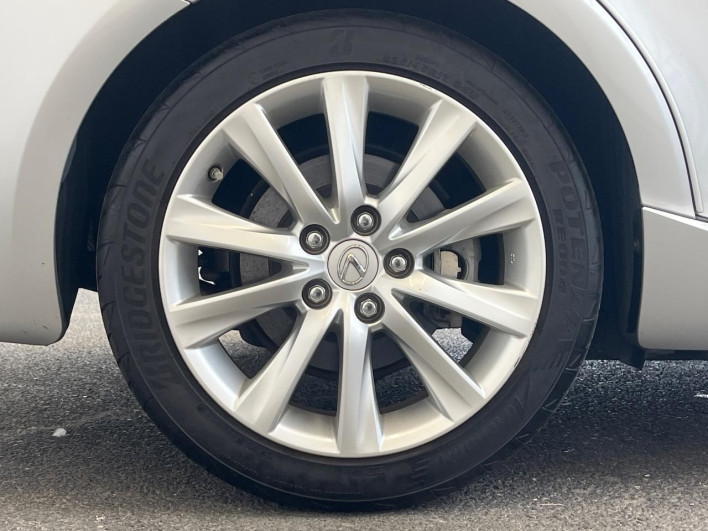 2013 Lexus IS DBA-GSE30 (UW-6a223e2b5ed6a)[19]