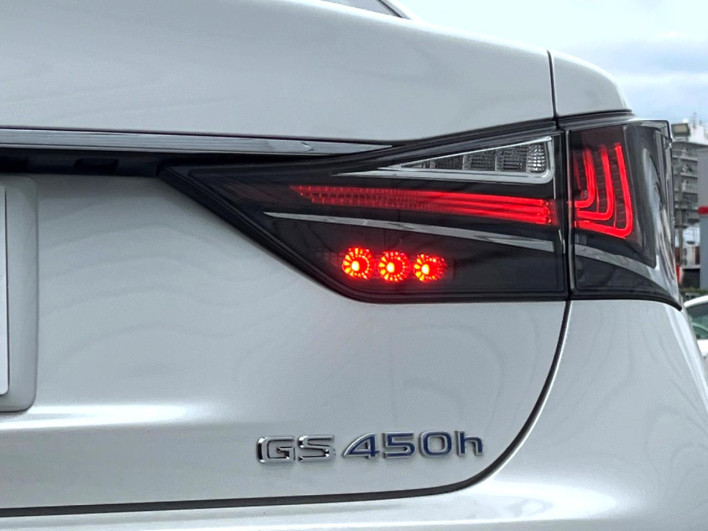 2016 Lexus GS DAA-GWL10 (UW-6a223e388fed2)[28]