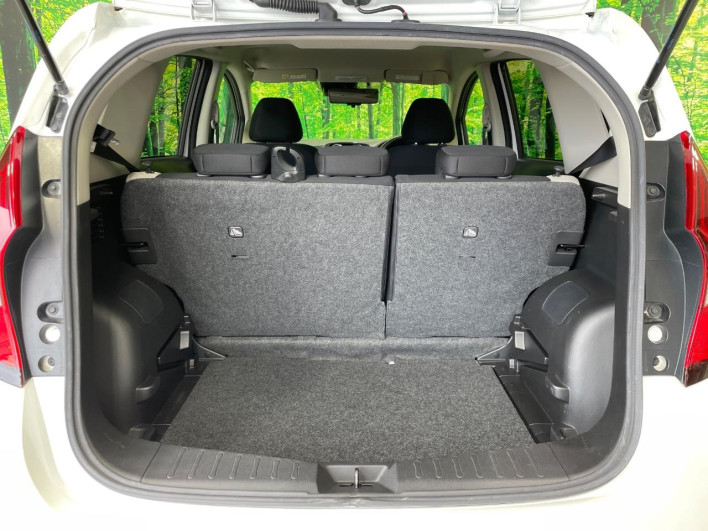 2019 Nissan Note DAA-HE12 (UW-6a223e4123ef2)[15]