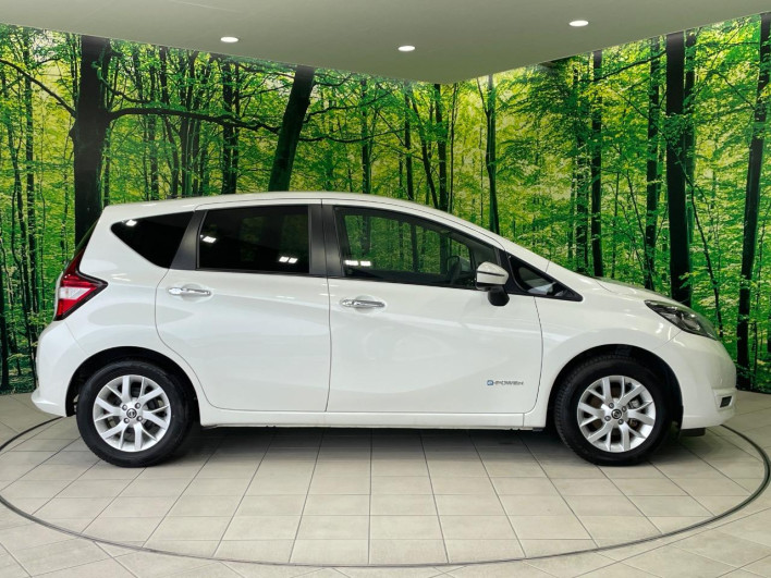 2019 Nissan Note DAA-HE12 (UW-6a223e4123ef2)[25]