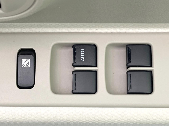 2018 Suzuki ALTO Lapin DBA-HE33S (UW-6a223e462d0f7)[14]