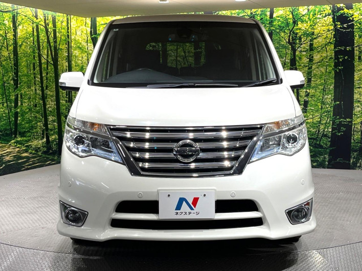 2016 Nissan Serena DAA-HFC26 (UW-6a223e4a81013)[17]