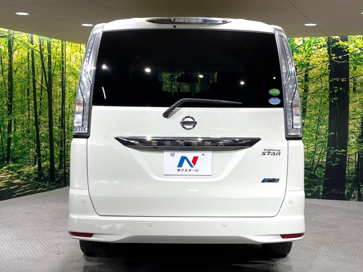 2016 Nissan Serena DAA-HFC26 (UW-6a223e4a81013)[21]