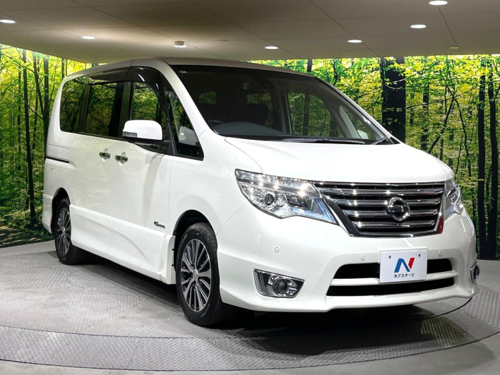 2016 Nissan Serena DAA-HFC26 (UW-6a223e4a81013)[18]