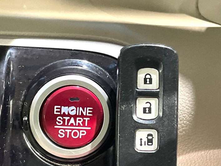 2012 Honda N-BOX DBA-JF1 (UW-6a223e5ae2fb9)[13]