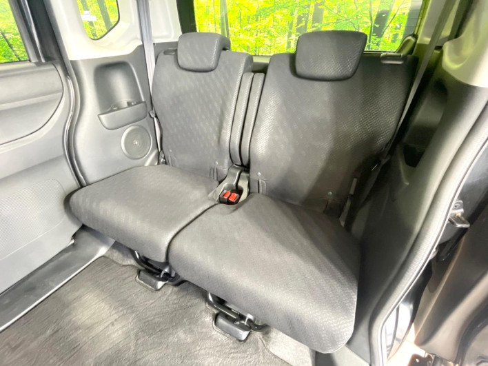 2012 Honda N-BOX CUSTOM DBA-JF1 (UW-6a223e5aee9e7)[12]