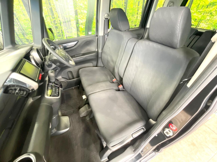 2012 Honda N-BOX CUSTOM DBA-JF1 (UW-6a223e5aee9e7)[13]