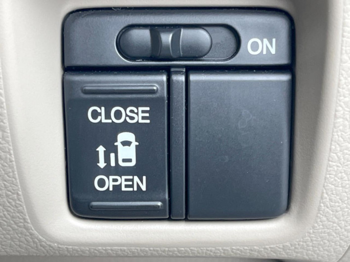 2014 Honda N-BOX DBA-JF1 (UW-6a223e5dd3f99)[27]