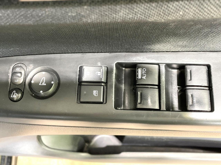 2015 Honda N-BOX CUSTOM DBA-JF1 (UW-6a223e5e3ea23)[8]