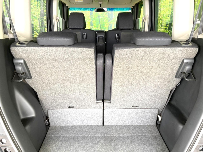 2015 Honda N-BOX CUSTOM DBA-JF1 (UW-6a223e5e3ea23)[20]