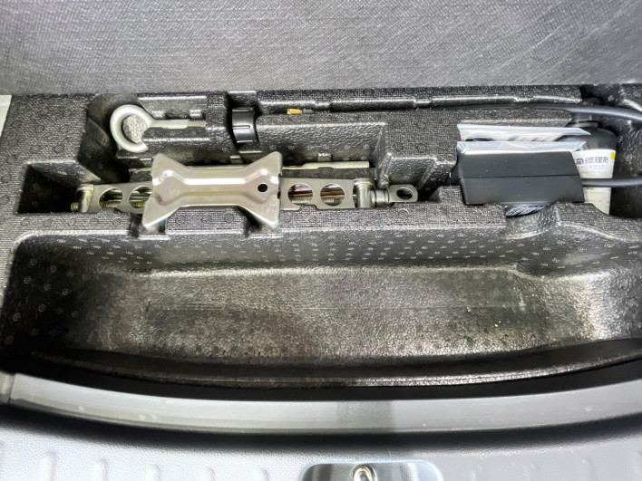 2015 Honda N-BOX CUSTOM DBA-JF1 (UW-6a223e6083f0c)[10]