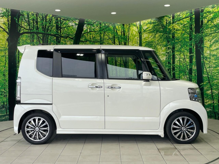 2015 Honda N-BOX CUSTOM DBA-JF1 (UW-6a223e6083f0c)[21]