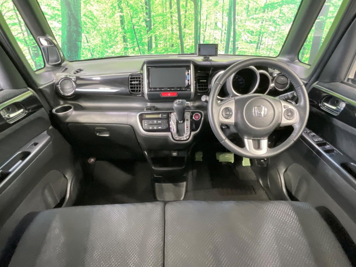 2015 Honda N-BOX CUSTOM DBA-JF1 (UW-6a223e6083f0c)[15]