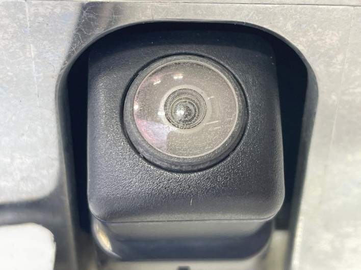 2015 Honda N-BOX CUSTOM DBA-JF1 (UW-6a223e6083f0c)[13]