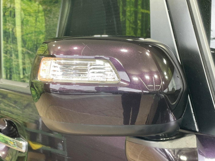 2016 Honda N-BOX CUSTOM DBA-JF1 (UW-6a223e60c5d2a)[24]