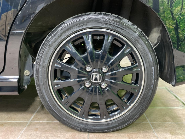2016 Honda N-BOX CUSTOM DBA-JF1 (UW-6a223e60d4262)[9]