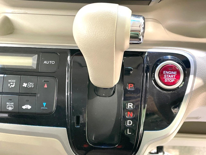 2012 Honda N-BOX Plus DBA-JF1 (UW-6a223e62ed3ba)[12]