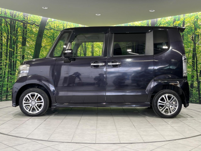 2015 Honda N-BOX CUSTOM DBA-JF2 (UW-6a223e641cc45)[17]