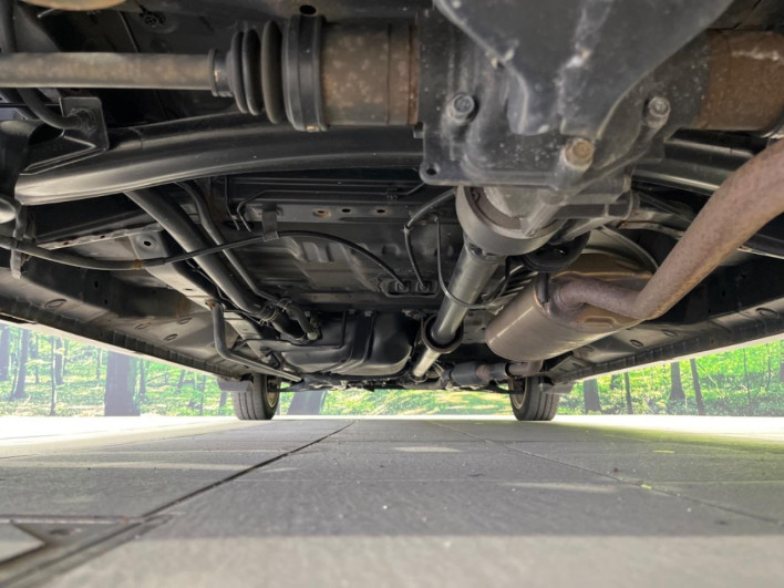 2015 Honda N-BOX CUSTOM DBA-JF2 (UW-6a223e641cc45)[19]