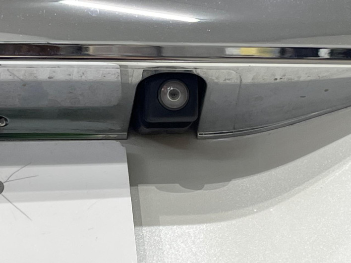 2015 Honda N-BOX CUSTOM DBA-JF2 (UW-6a223e650a34a)[28]