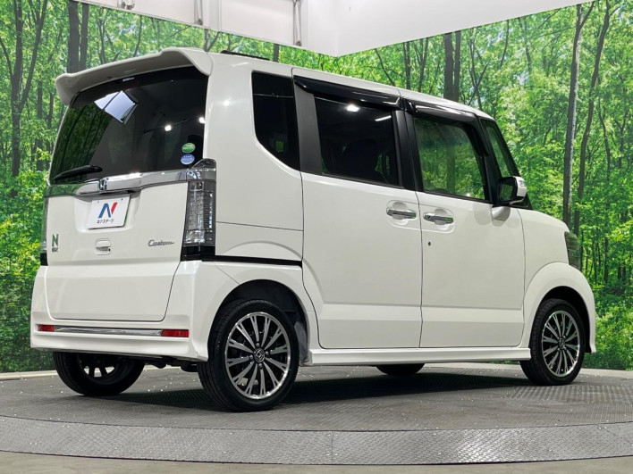 2015 Honda N-BOX CUSTOM DBA-JF2 (UW-6a223e650a34a)[26]