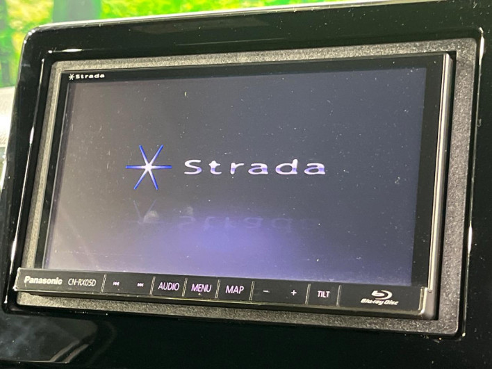 2018 Honda N-BOX CUSTOM DBA-JF3 (UW-6a223e66b9783)[17]
