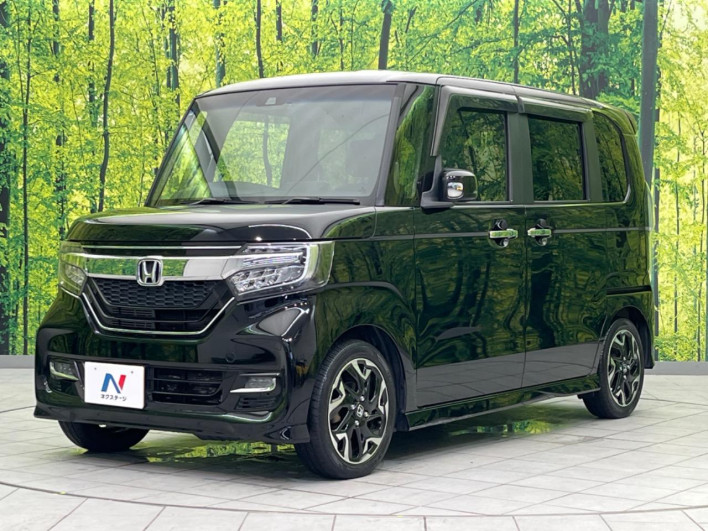 2018 Honda N-BOX CUSTOM DBA-JF3 (UW-6a223e6a093c9)[14]