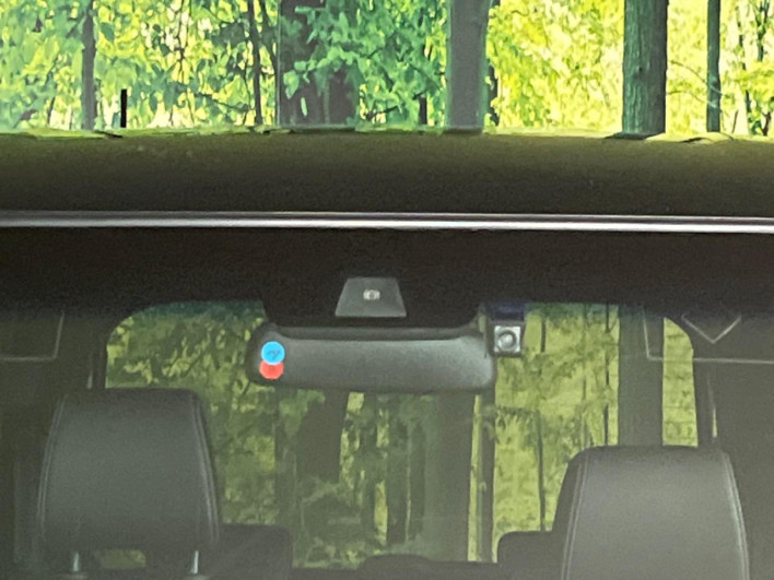 2018 Honda N-BOX CUSTOM DBA-JF3 (UW-6a223e6a093c9)[5]