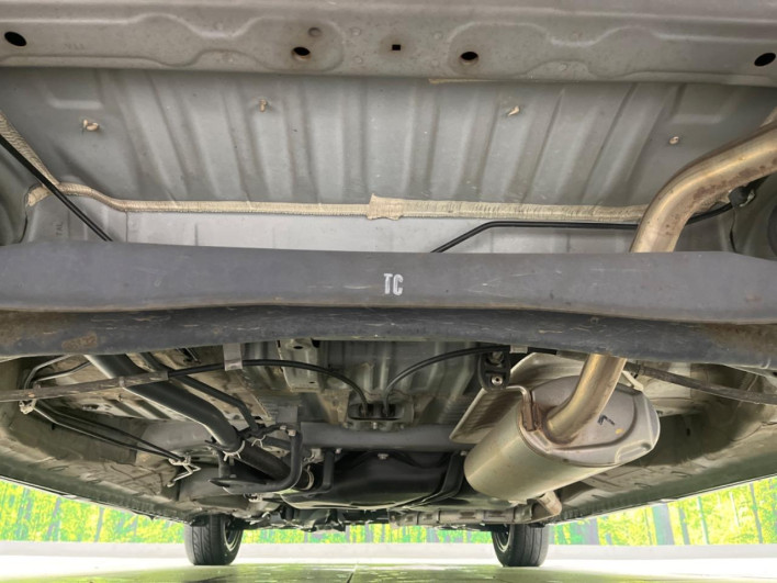 2018 Honda N-BOX CUSTOM DBA-JF3 (UW-6a223e6a093c9)[19]