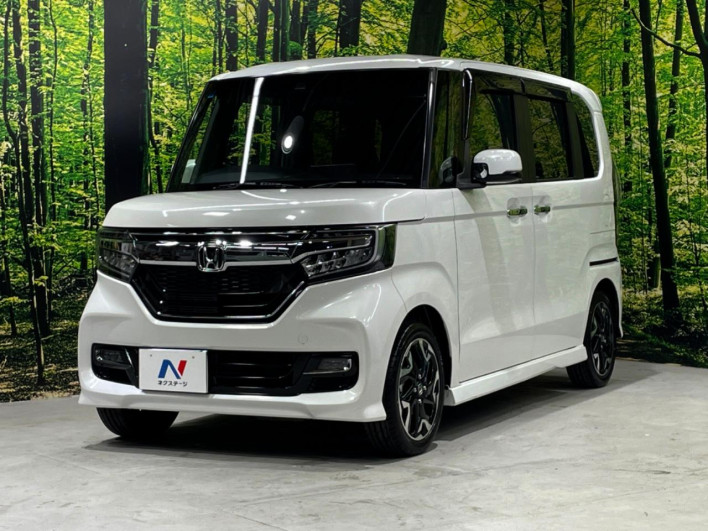 2019 Honda N-BOX CUSTOM DBA-JF3 (UW-6a223e6acec4d)[15]