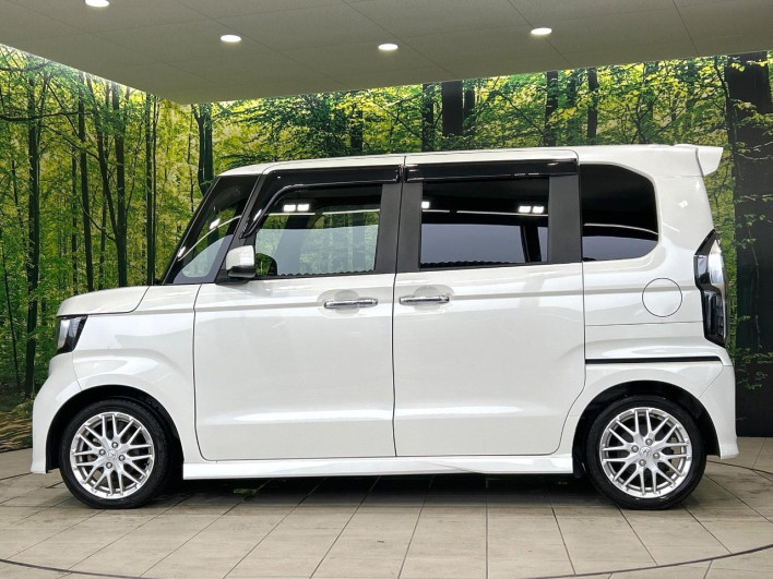 2022 Honda N-BOX CUSTOM 6BA-JF3 (UW-6a223e6c5d134)[6]