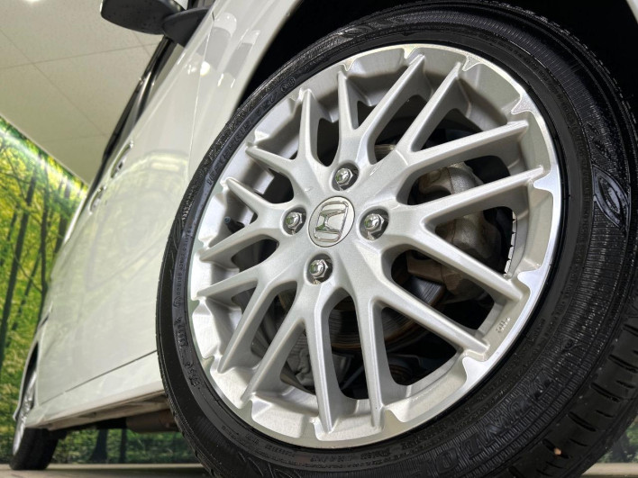 2022 Honda N-BOX CUSTOM 6BA-JF3 (UW-6a223e6c5d134)[14]