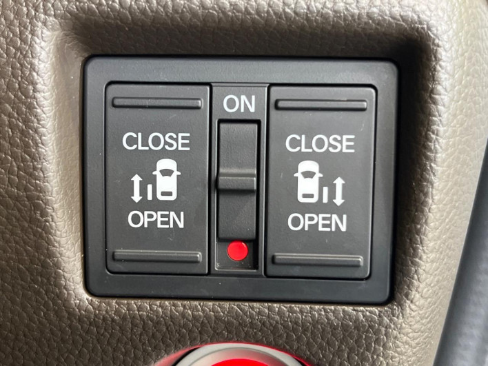 2023 Honda N-BOX 6BA-JF3 (UW-6a223e6d72ba9)[28]