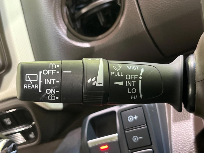 2023 Honda N-BOX 6BA-JF3 (UW-6a223e6d72ba9)[15]