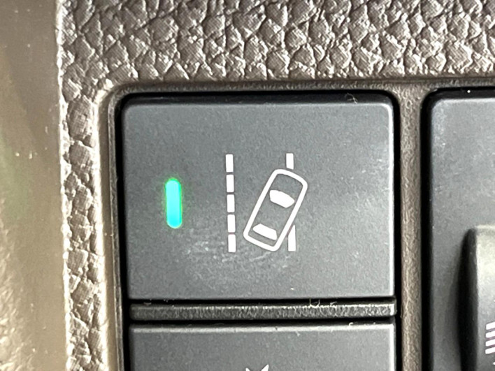 2023 Honda N-BOX 6BA-JF3 (UW-6a223e70f04a8)[27]