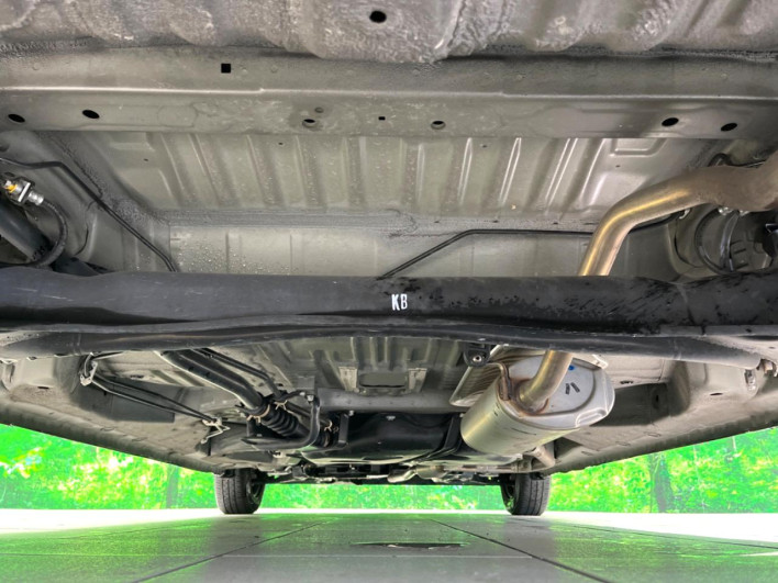 2023 Honda N-BOX 6BA-JF3 (UW-6a223e70f04a8)[9]