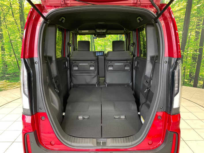 2023 Honda N-BOX CUSTOM 6BA-JF5 (UW-6a223e7345348)[18]
