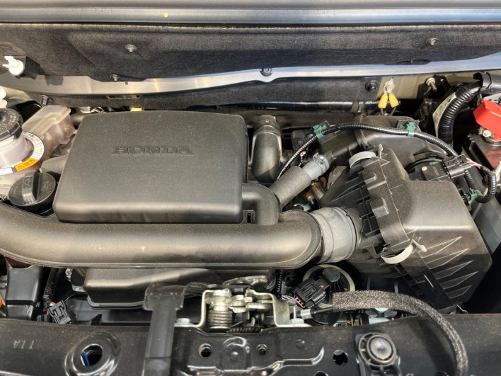 2024 Honda N-BOX CUSTOM 6BA-JF5 (UW-6a223e7355e5a)[6]