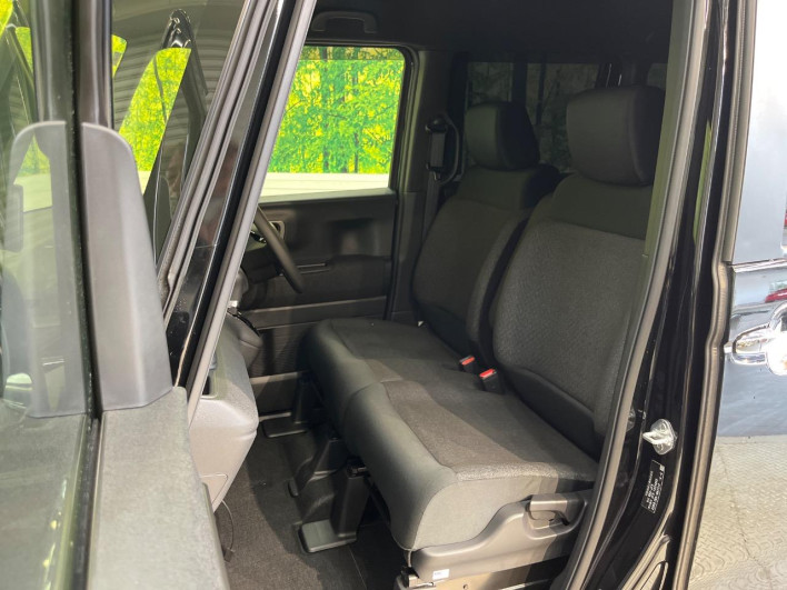 2024 Honda N-BOX CUSTOM 6BA-JF5 (UW-6a223e7355e5a)[16]