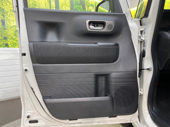 2024 Honda N-BOX CUSTOM 6BA-JF5 (UW-6a223e738afcd)[21]