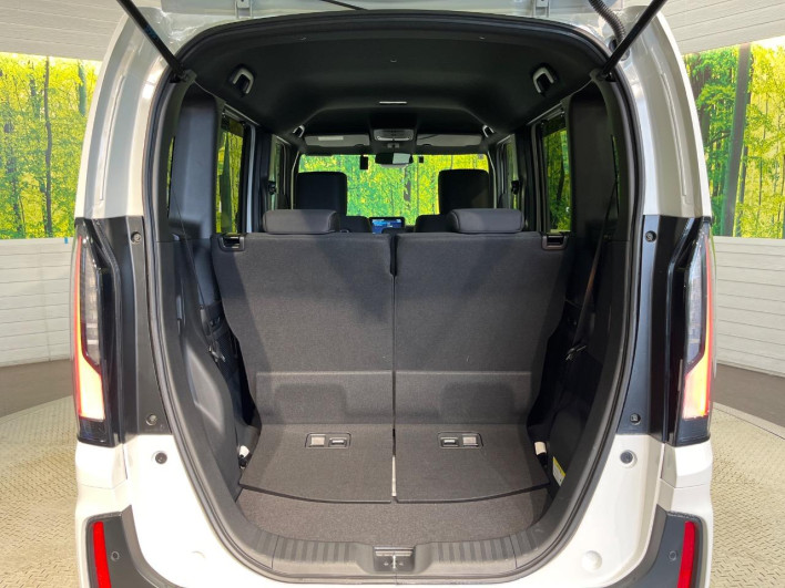 2024 Honda N-BOX CUSTOM 6BA-JF5 (UW-6a223e738afcd)[29]