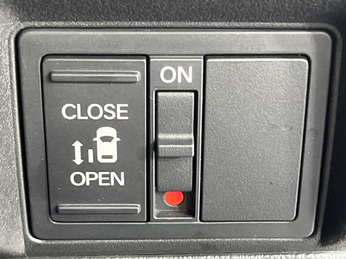 2024 Honda N-BOX CUSTOM 6BA-JF5 (UW-6a223e75d1d89)[7]