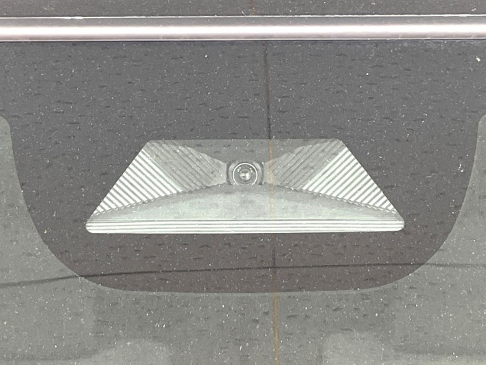 2025 Honda N-BOX CUSTOM 6BA-JF5 (UW-6a223e76868f2)[14]