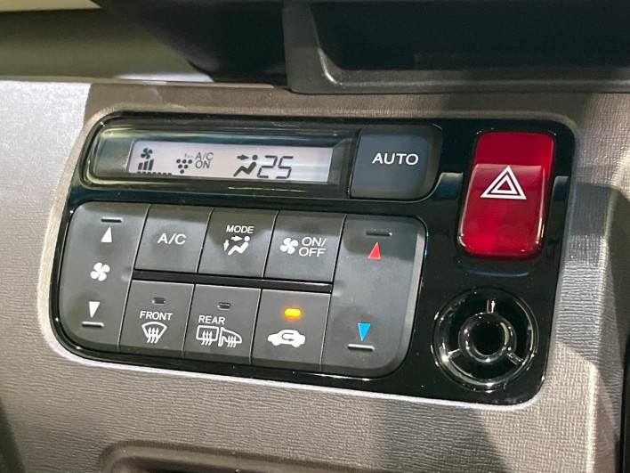 2018 Honda N-ONE DBA-JG2 (UW-6a223e7c95d5d)[7]