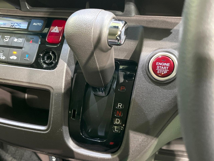 2018 Honda N-ONE DBA-JG2 (UW-6a223e7c95d5d)[8]