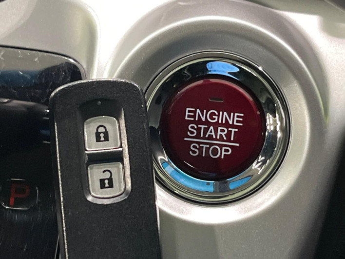 2015 Honda N-WGN DBA-JH1 (UW-6a223e8081eeb)[13]