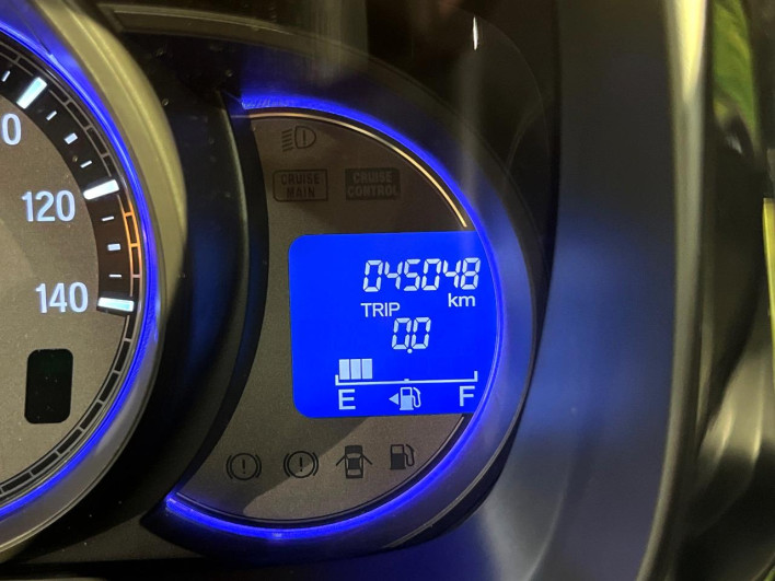 2019 Honda N-WGN Custom DBA-JH1 (UW-6a223e8380647)[2]