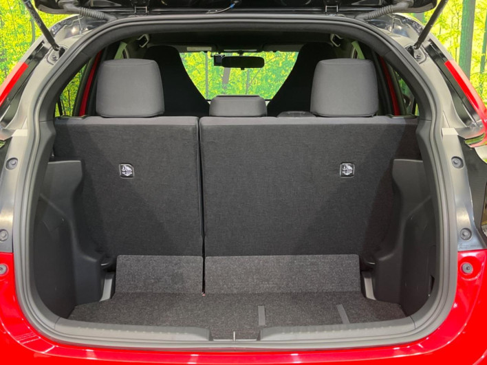 2020 Toyota Yaris 5BA-KSP210 (UW-6a223e97755c3)[25]