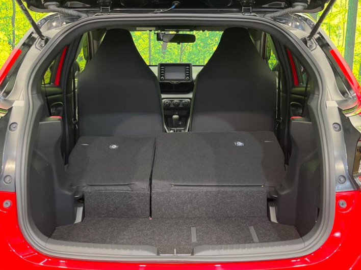 2020 Toyota Yaris 5BA-KSP210 (UW-6a223e97755c3)[23]